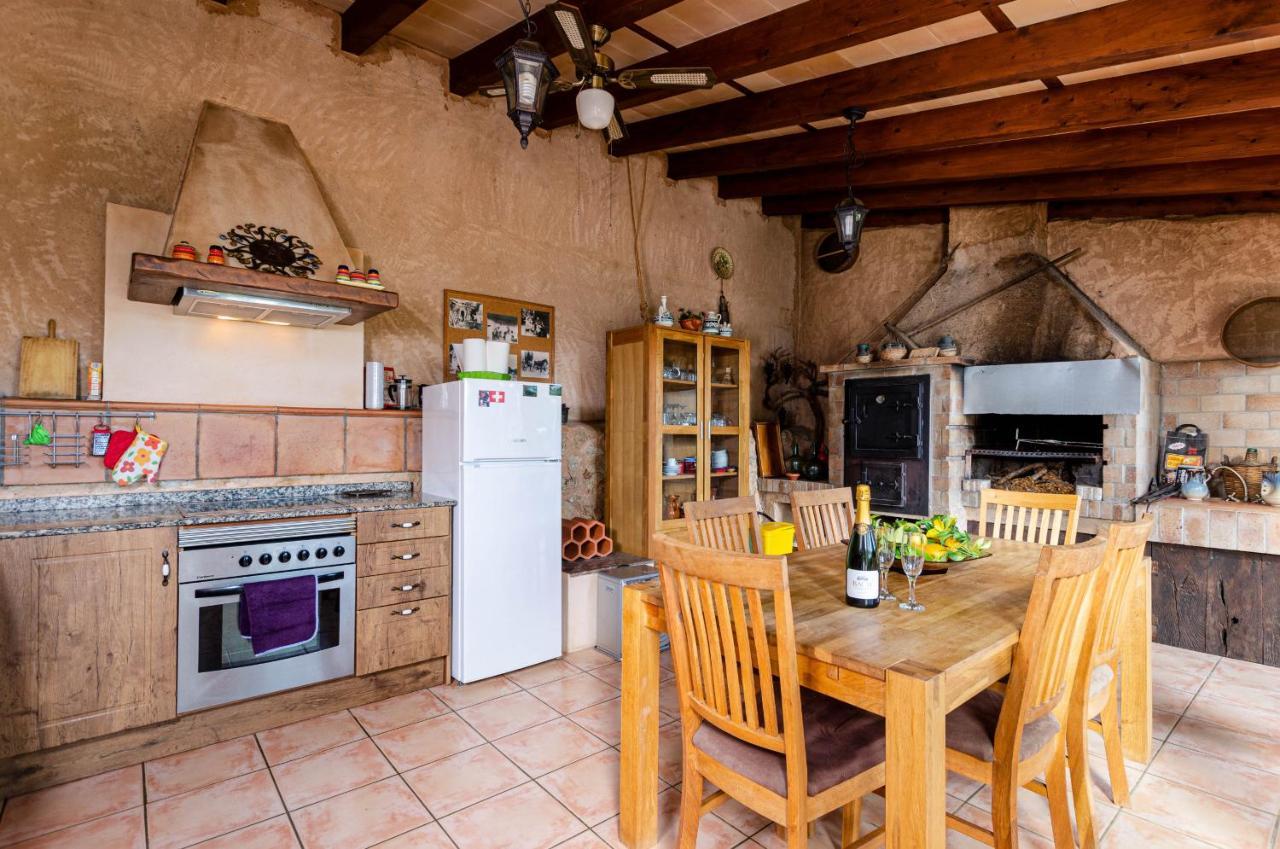 Villa Yourhouse Cas Padri De *